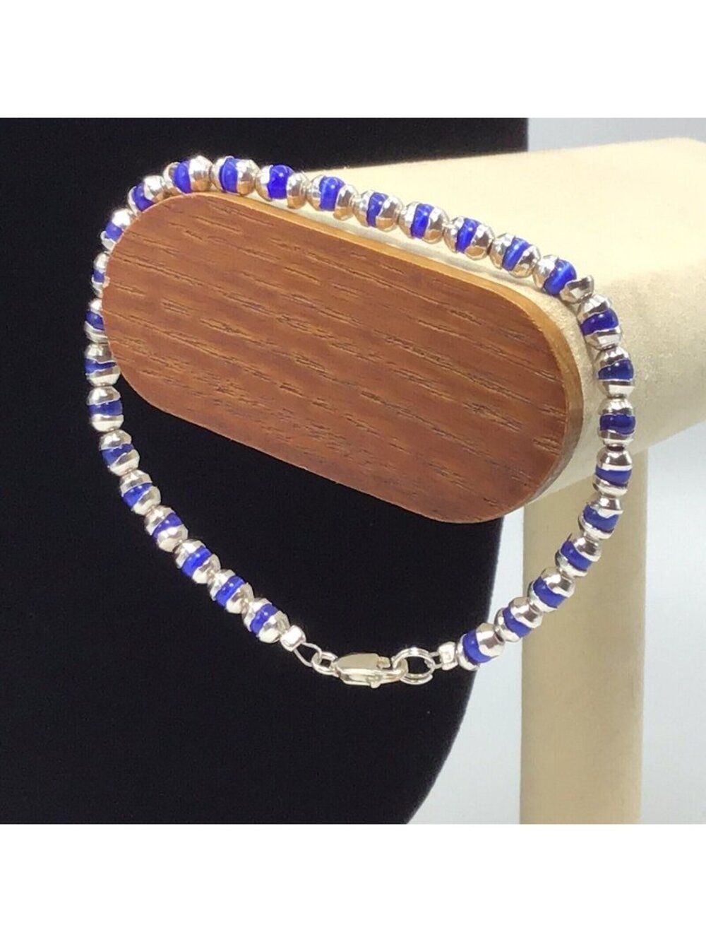 Sterling Silver Blue Bead Bracelet 7.5” 10g